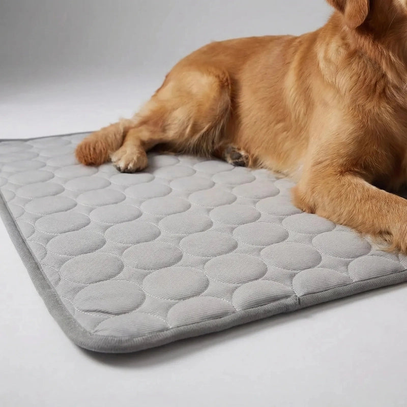 Quilted Cooling Pet Mat